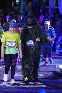 BIB: 3227, 9966
                            <button type="button" onclick="openModal(26228690)" class="btn btn-primary btn-sm float-right btn-popup" data-toggle="modal" data-target=".modal-high-quality">
                        <i class="fas fa-shopping-cart"></i> Add to Cart
                    </button>
                                            <button type="button" onclick="isThisMe(26228690, true)" class="btn btn-success btn-sm float-right btn-popup btn-isme hidden" data-toggle="tooltip" data-placement="bottom" title="นี่คือรูปของคุณใช่ไหม คลิกที่นี่เพื่อเอาเข้าอัลบั้ม">
                        <i class="fas fa-plus"></i> Add to album
                    </button>
                    <button type="button" onclick="isThisMe(26228690, false)" class="btn btn-warning btn-sm float-right btn-popup btn-isnotme hidden">
                        <i class="fas fa-ban"></i> Remove from album
                    </button>